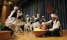 «کف‌زنی»؛ آیین کهن و ثبت‌ شده شب‌چله در بایگ تربت‌ حیدریه