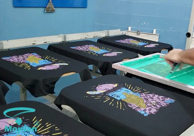 چاپ سیلک؛ هنری که میان چالش‌های صنعتی و رقابت دیجیتال هنوز نفس می‌کشد