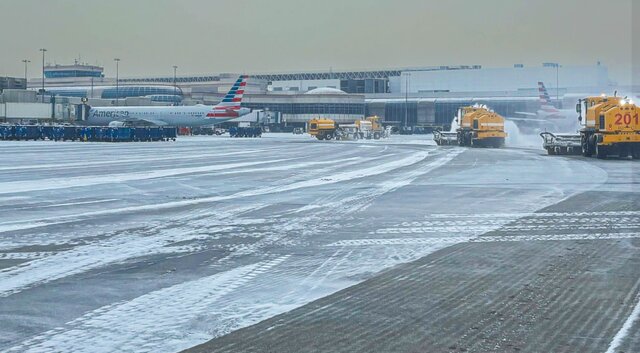 لغو بیش از ۲۱۰۰ پرواز در آمریکا با طوفان زمستانی