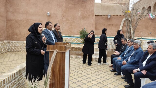 صنایع‌دستی و اقامتگاه‌های بوم‌گردی دو بازوی قوی برای کمک به اقتصاد خانواده