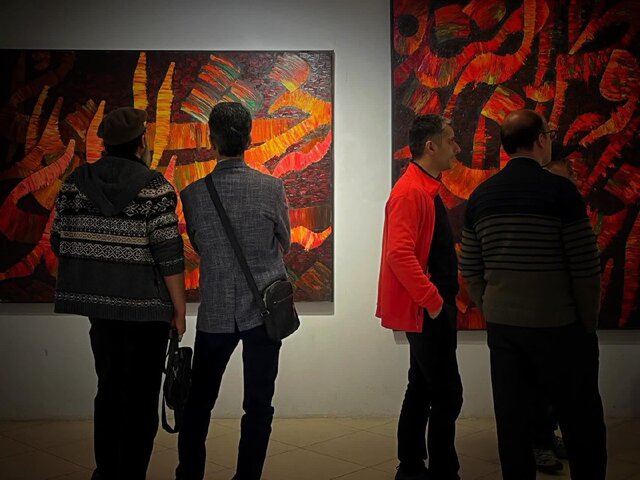 آثار نمایشگاه «می‌ناب»، بازتابی از احوالات امروز جامعه