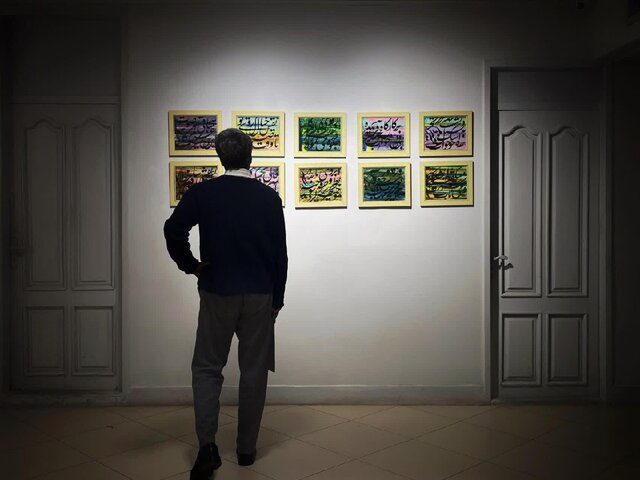 آثار نمایشگاه «می‌ناب»، بازتابی از احوالات امروز جامعه