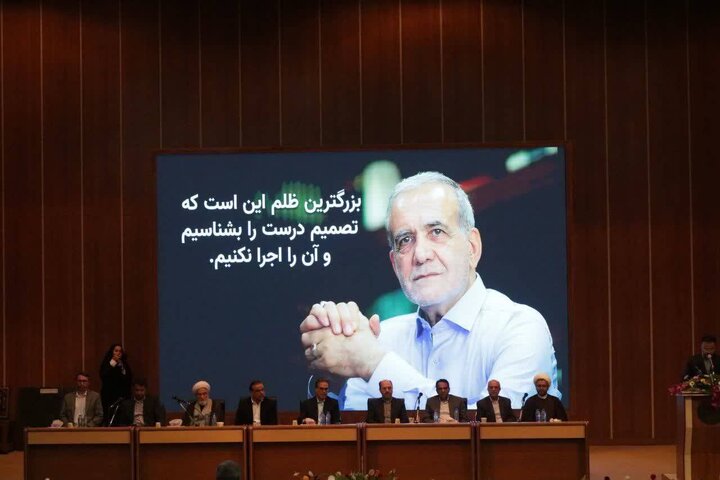 معاون استاندار خراسان رضوی: نباید هیچ ایرانی دلبسته به وطن را نامحرم ببینیم