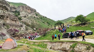 گردشگران به سمت دره چهلمیر حرکت نکنند/ دره برای دومین روز تعطیل شد