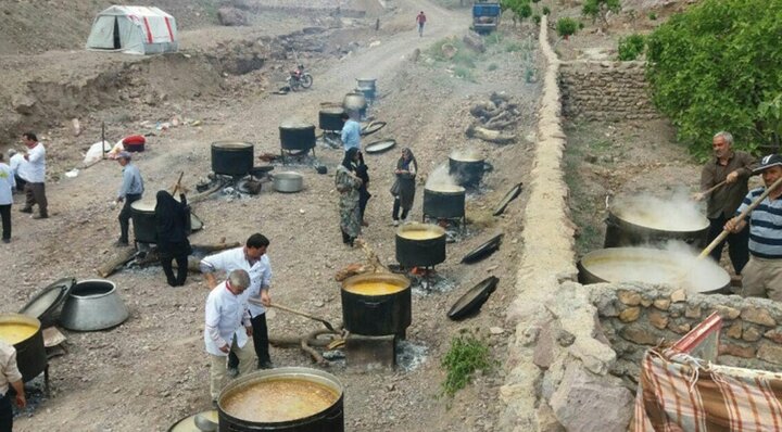 نفس‌های تاریخ در دیگ بلغورپزان سنو