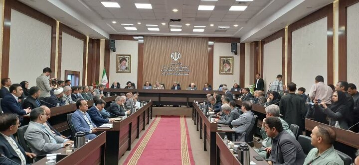 خروج گردش مالی شرکت‌های بزرگ؛ عامل بحران نقدینگی در خراسان رضوی