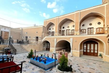 نقش گردشگری داخلی در رونق اقامتگاه‌های بوم‌گردی در شرایط کنونی