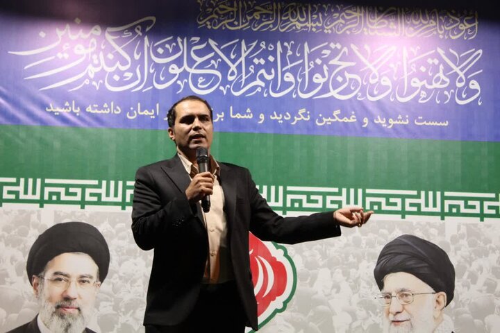 برگزاری فینال رویداد حماسهخوانان ایران-«رجزخوانشو» در مشهد