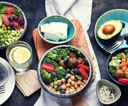 کدام رژیم غذایی خطر چاقی در دوران یائسگی را کاهش می‌دهد؟