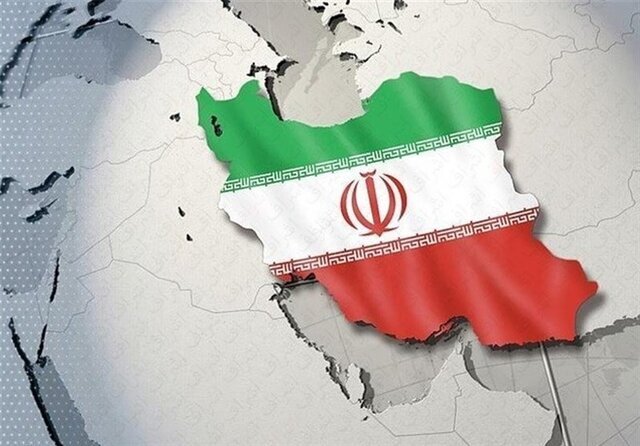 یک فعال سیاسی: کنترل گرانی‌ها بیشتر از توافق خارجی، نیازمند اصلاحات داخلی است