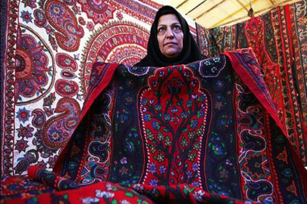 نغمه‌ سوختن سوزن‌ها؛ روایتی از مرگ پته‌دوزی در خراسان