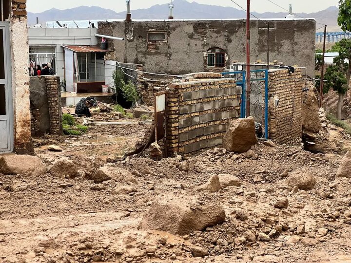 ۶۰ واحد مسکونی در روستاهای آسیب دیده کوهسرخ به طور کامل زیر آب رفته است