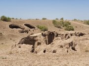 خشم طبیعت روستایی را در زیر تلی از شن‌های روان مدفون کرد