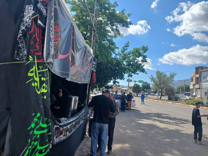 تربت‌حیدریه در کانون میزبانی از خیل زائران بدرقه باشکوه رهبر شهید انقلاب