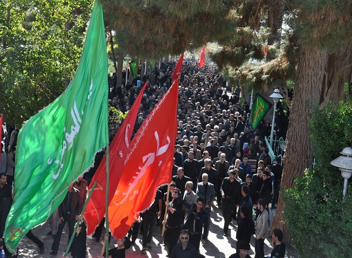 میانداری در سینه‌زنی محرم؛ هماهنگ‌ کننده ریتم سوگ و حافظ سبک‌های اصیل خراسان