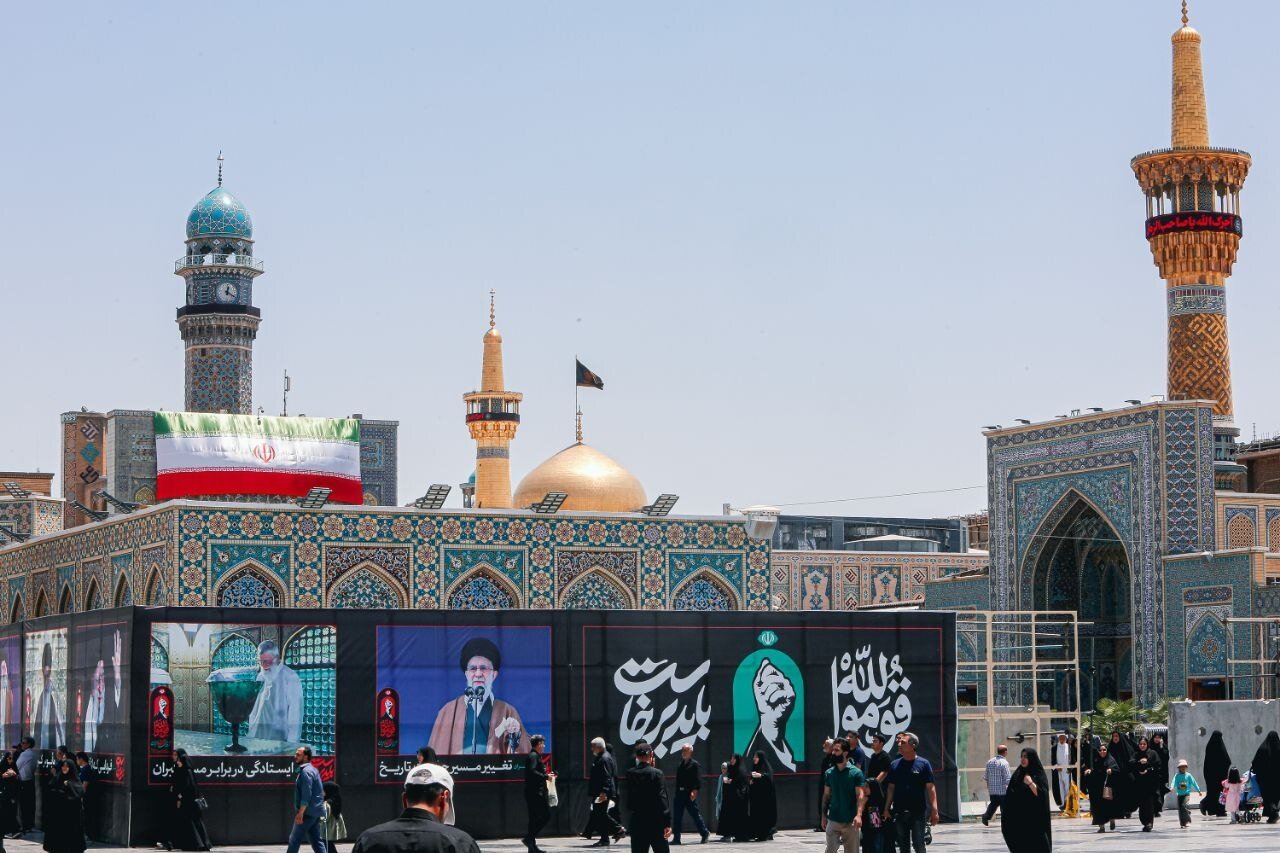 Smartening Chicken Distribution in Qazvin with Installation of 755 Rah Ava Card Readers