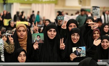 یک استاد دانشگاه: دانشگاه انقلابی در گرو نظریه‌پردازی و مرجعیت علمی است