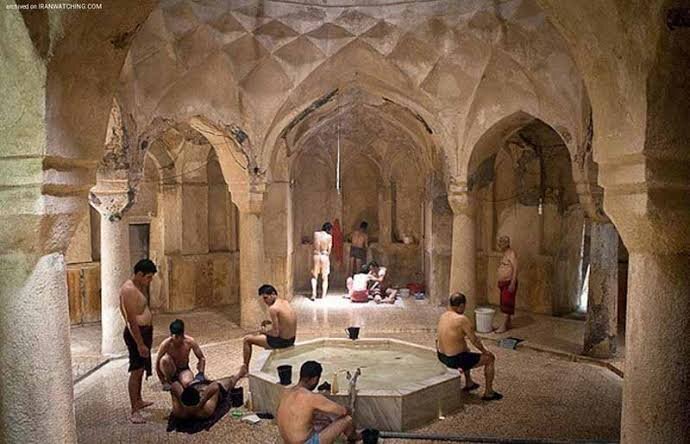 دست‌های دلاک و کیسه‌ زبر؛ نوستالژی حمام‌های قدیمی