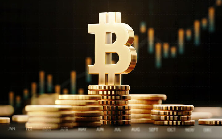 افت ۵۰ درصدی قیمت بیت‌کوین؛ فرصت خرید یا آغاز دوره نزولی؟