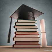 چرا بخشی از پایان‌نامه‌های دانشگاهی همچنان از مسائل جامعه فاصله دارند؟