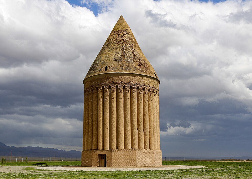 یادگار خواجه نصیرالدین طوسی در خراسان سند دار شد