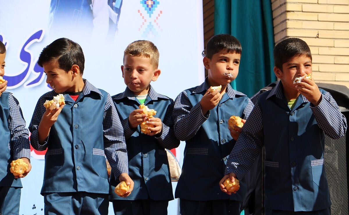 تأکید بر تسریع در اجرای طرح تغذیه رایگان مدارس در سیستان و بلوچستان