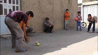 نسلی که همه&nbsp;چیز دارد، جز&nbsp;وقت برای کودکی