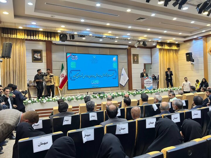 آنچه در سفر وزیر آموزش و پرورش به دو شهرستان گناباد و بجستان گذشت