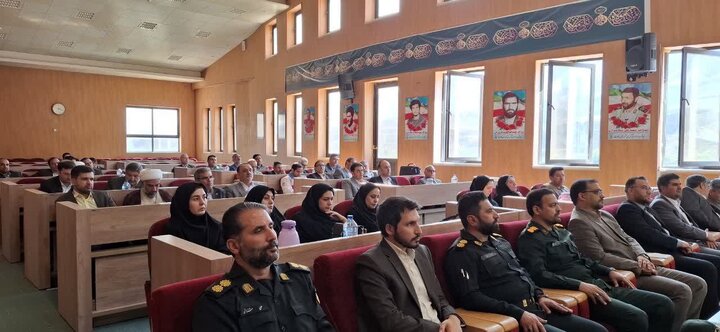 باید نسبت به آسیبهای اجتماعی حساستر شویم/ موازیکاری از مهمترین مشکلات کشور است