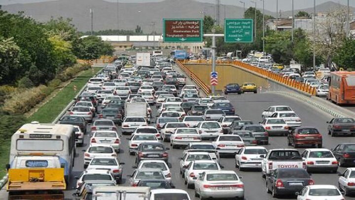 تعیین تکلیف پروژه‌های ترافیکی طرقبه و شاندیز نیازمند هماهنگی فوری دستگاه‌های مسوول است