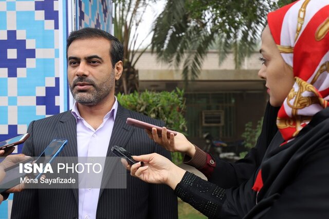 مشکلات کشور با پشتوانه علمی و مشارکت نخبگان و جوانان قابل رفع است