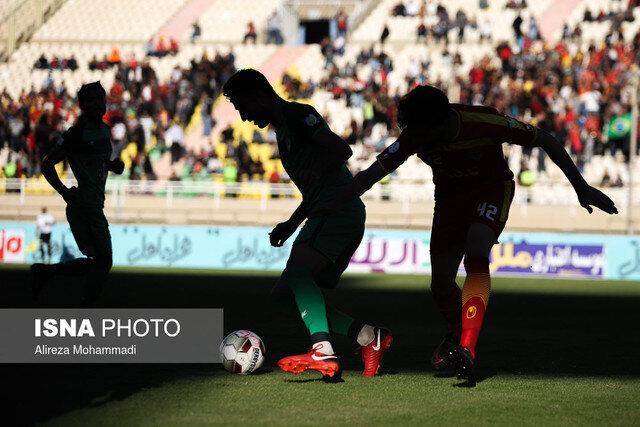 بازیکنان آکادمی فولاد همه جا، جز فولاد!