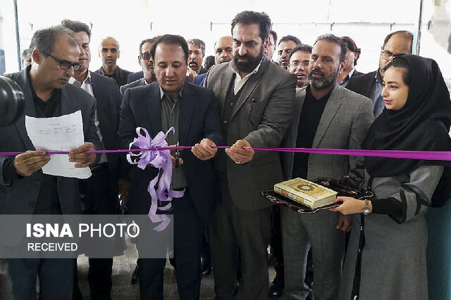 افتتاح ۲ طرح صنعتی در آبادان با حضور معاون وزیر تعاون