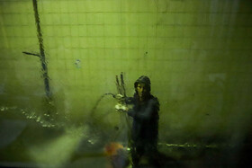 شستشو و ضدعفونی اتوبوسهای شهری اهواز برای پیشگیری از کرونا