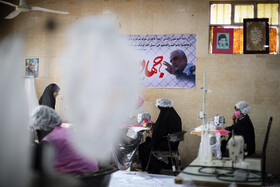 تولید ماسک توسط بانوان جهادی در کوت عبدالله