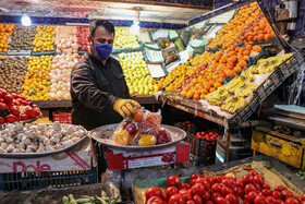 بازار میوه و تره بار واقع در منطقه "نمره یک"