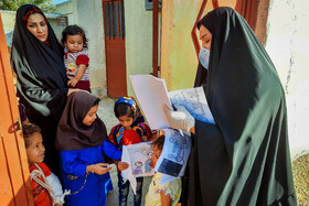 کلاس درس در نخلستان