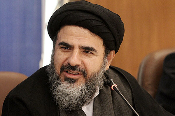 عزاداری حسینی فرصتی برای تبیین وظایف اجتماعی در مقابله با کرونا