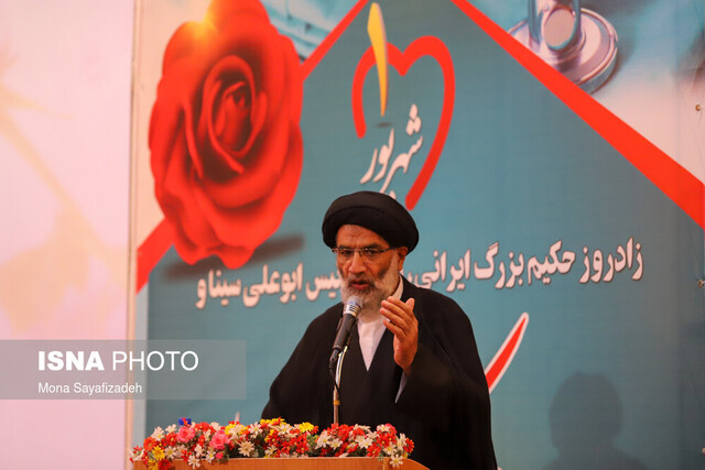 زبان قاصر از تشکر از جامعه پزشکی است