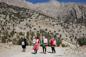 پا به پای تحصیل در میان کوهستان