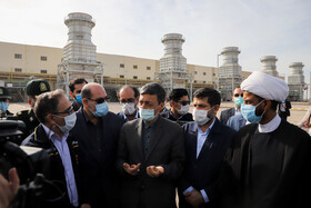 بازدید رئیس بنیاد مستضعفان از نیروگاه سیکل ترکیبی خرمشهر