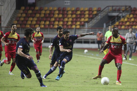 دیدار تیم های فولاد خوزستان و نساجی مازندران