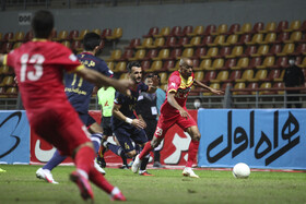 دیدار تیم های فولاد خوزستان و نساجی مازندران