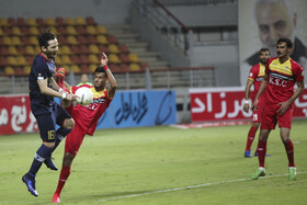 دیدار تیم های فولاد خوزستان و نساجی مازندران