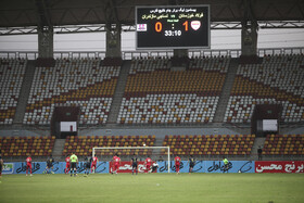دیدار تیم های فولاد خوزستان و نساجی مازندران