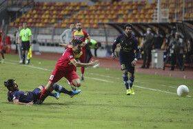 دیدار تیم های فولاد خوزستان و نساجی مازندران