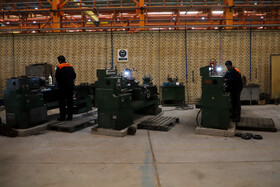 بازدید رئیس بنیاد مستضعفان از کارخانه آلومینیوم کاوه خوزستان