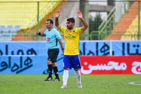 هفته دهم لیگ برتر فوتبال، صنعت نفت آبادان و نفت مسجدسلیمان