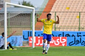 هفته دهم لیگ برتر فوتبال، صنعت نفت آبادان و نفت مسجدسلیمان