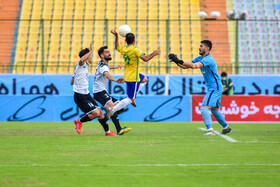 هفته دهم لیگ برتر فوتبال، صنعت نفت آبادان و نفت مسجدسلیمان